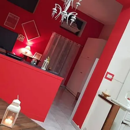 Casa Vacanza Sabina 度假居 *