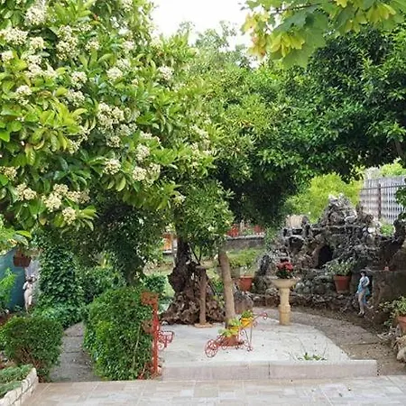 度假居 Casa Vacanza Sabina 莫拉诺卡拉布罗