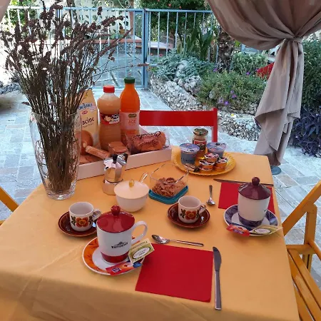Casa Vacanza Sabina 莫拉诺卡拉布罗
